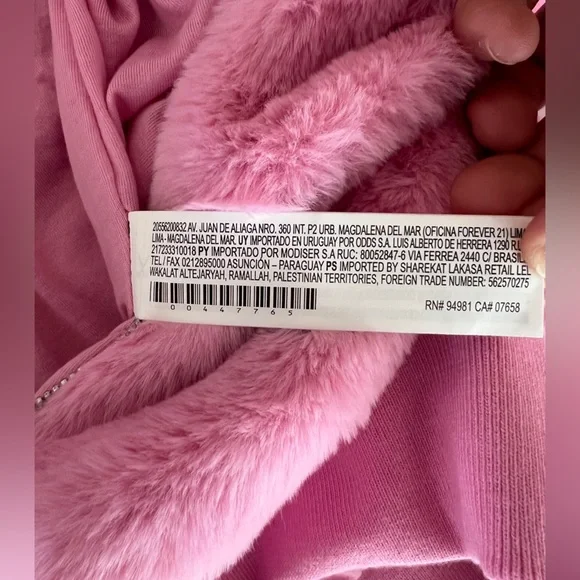 NWT Pantone Fuzzy Pink Puffer Jacket - Picture 7 of 7